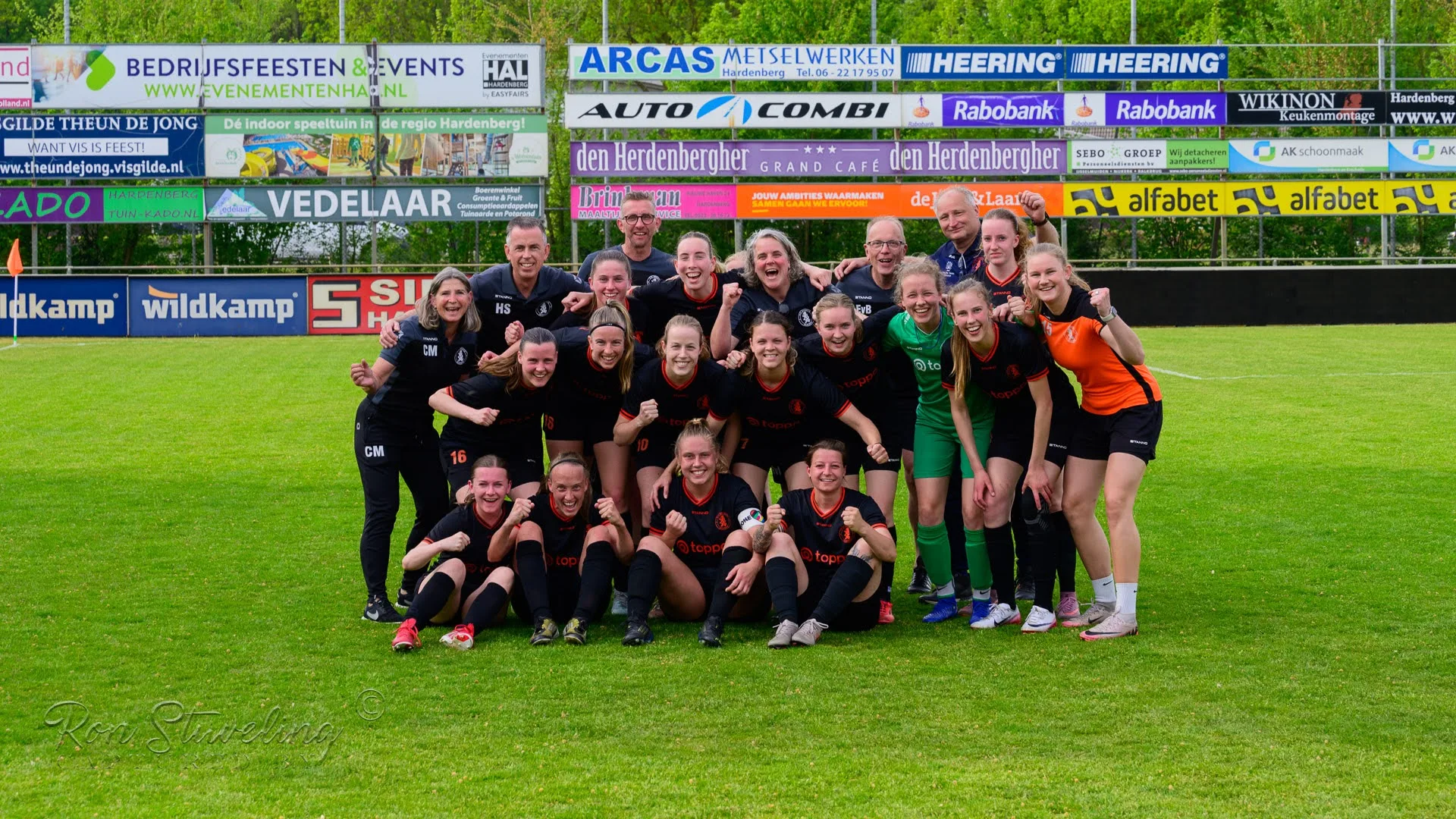 Hardenberg Vr1 - Sparta Nijkerk Vr1 (Beker)